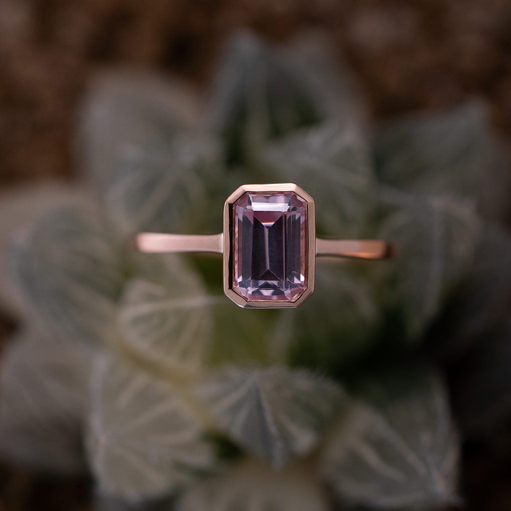 Pink Sapphire Clarity Ring Classic